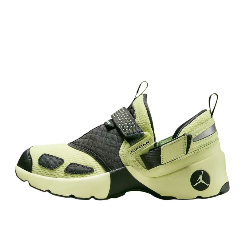 Nike Air Jordan Trunner LX Wom - Women Shoes Jordan บทวิจารณ์และราคา
