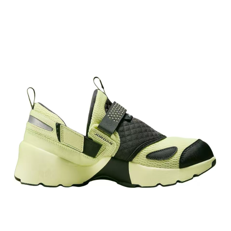 Nike Air Jordan Trunner LX Wom - Women Shoes Jordan บทวิจารณ์และราคา