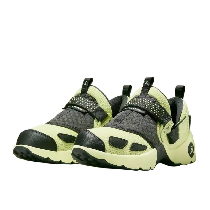 Nike Air Jordan Trunner LX Wom - Women Shoes Jordan บทวิจารณ์และราคา