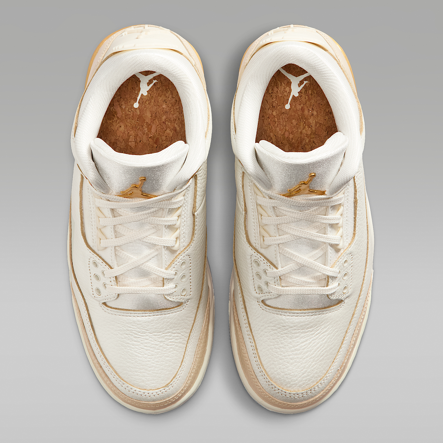 Nike Authentic JORDAN Women's  - Women Shoes Jordan บทวิจารณ์และราคา