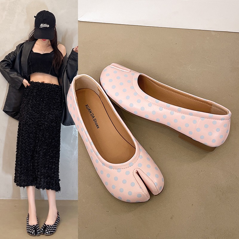 Women Split Toe Flats Polka Do - Women'S Shoes For Standing All Day บทวิจารณ์และราคา