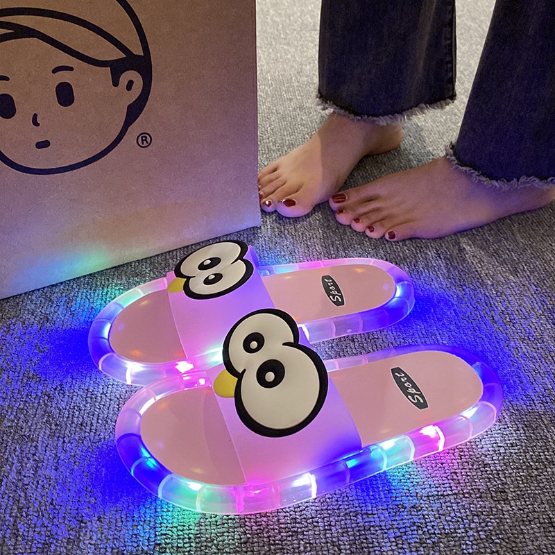 Funny Big Eyes Luminous Slide  - Mule Slip On บทวิจารณ์และราคา