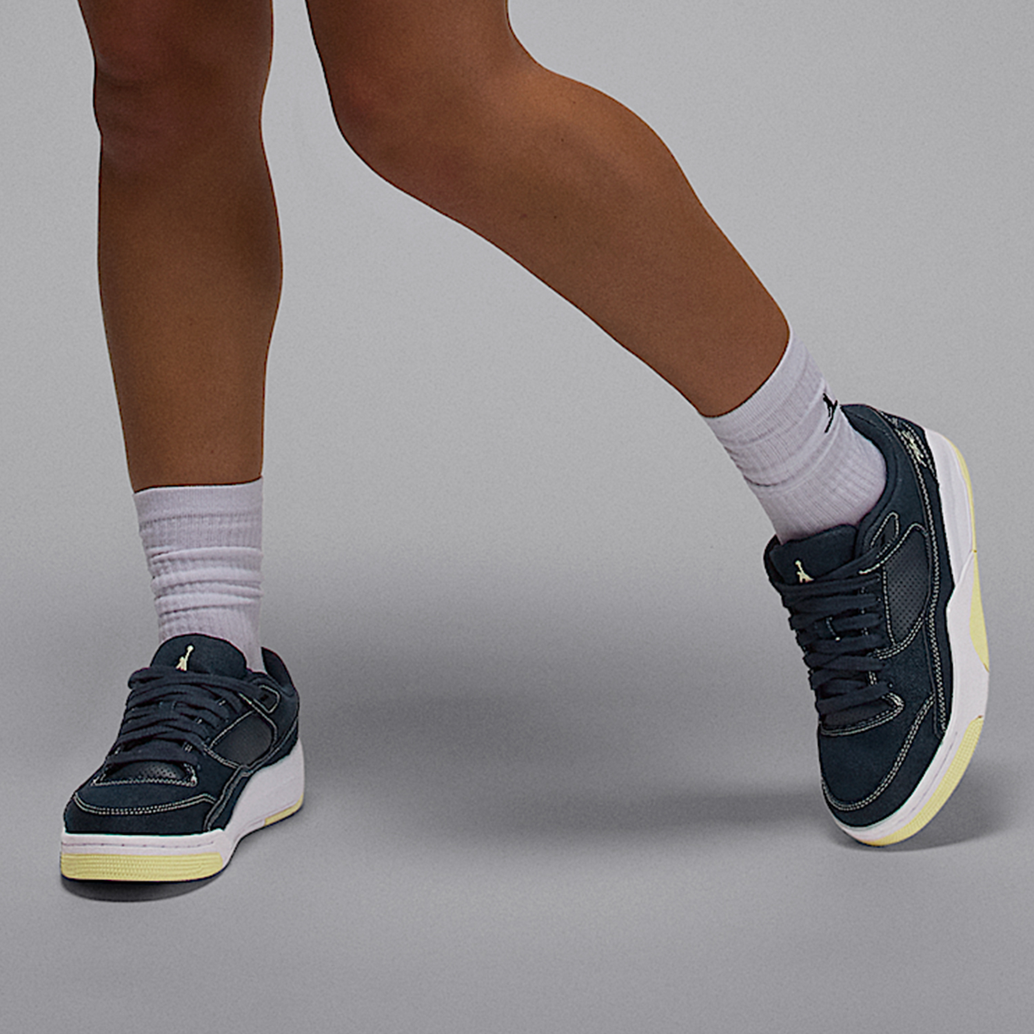 Nike Genuine Jordan Women's De - Women Shoes Jordan บทวิจารณ์และราคา